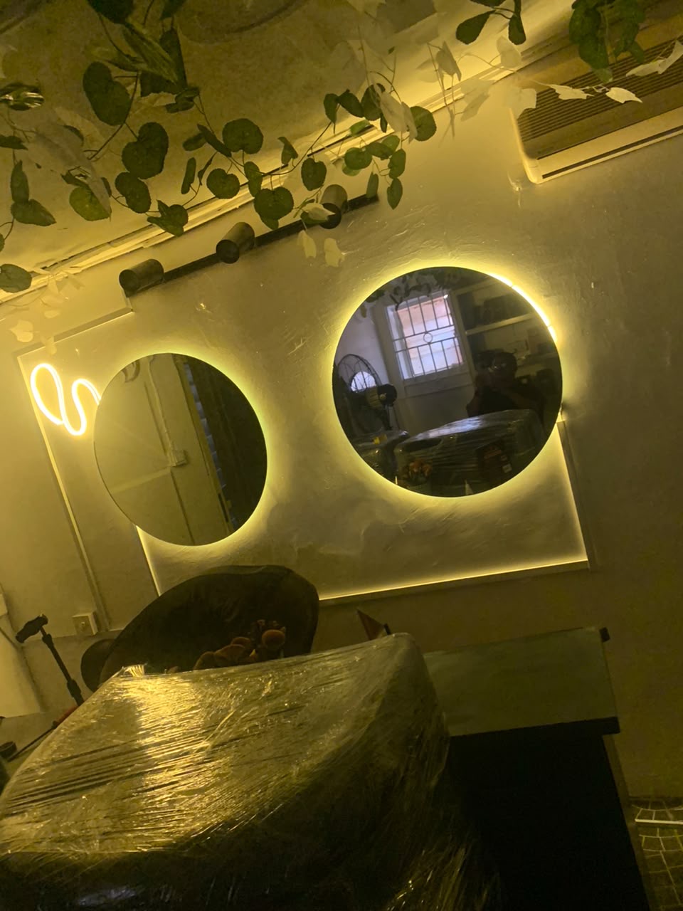 Valerie Spotlight: Makeup Studio Lighting & Neon Installation from Certified Electrical